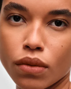 Prada LABIOS^Barra De Labios Monochrome Soft Matte - B101 - Tiepolo