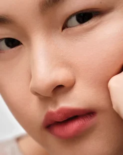 Prada LABIOS^Barra De Labios Monochrome Soft Matte - P155 - Blush