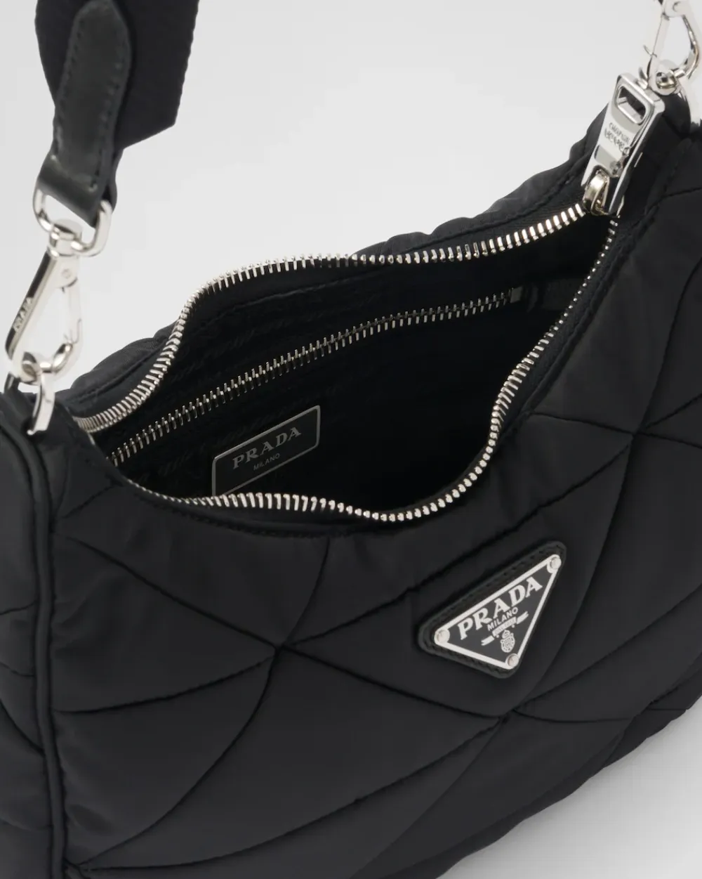 Mujer Prada COLECCIÓN FEMENINA|BOLSOS DE HOMBRO^Bolso Con Forma De Saco De Re-nylon Acolchado