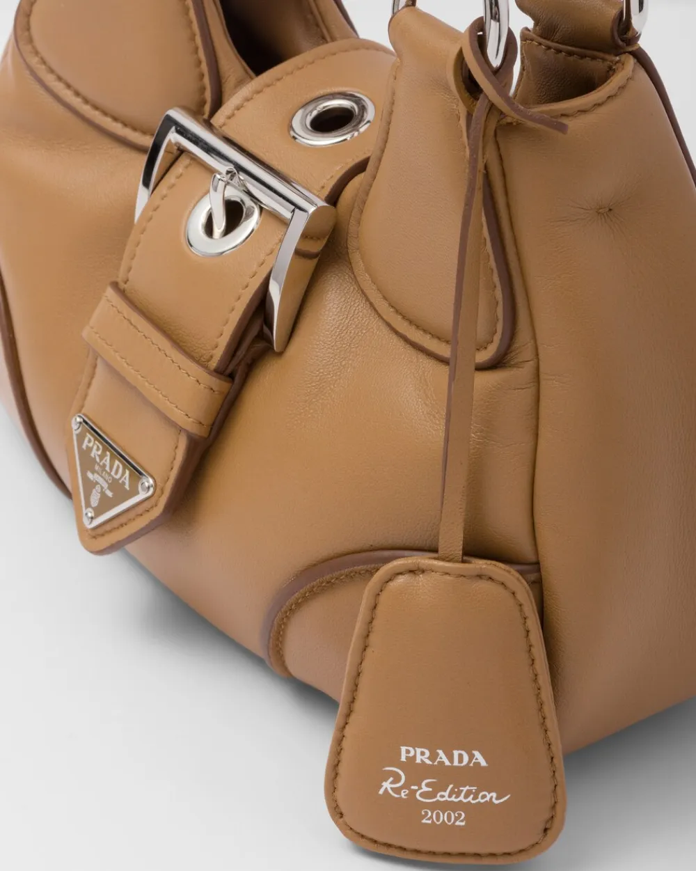 Mujer Prada BOLSOS CON ASA SUPERIOR|BOLSOS CON ASA SUPERIOR^Bolso De Napa Acolchada Moon