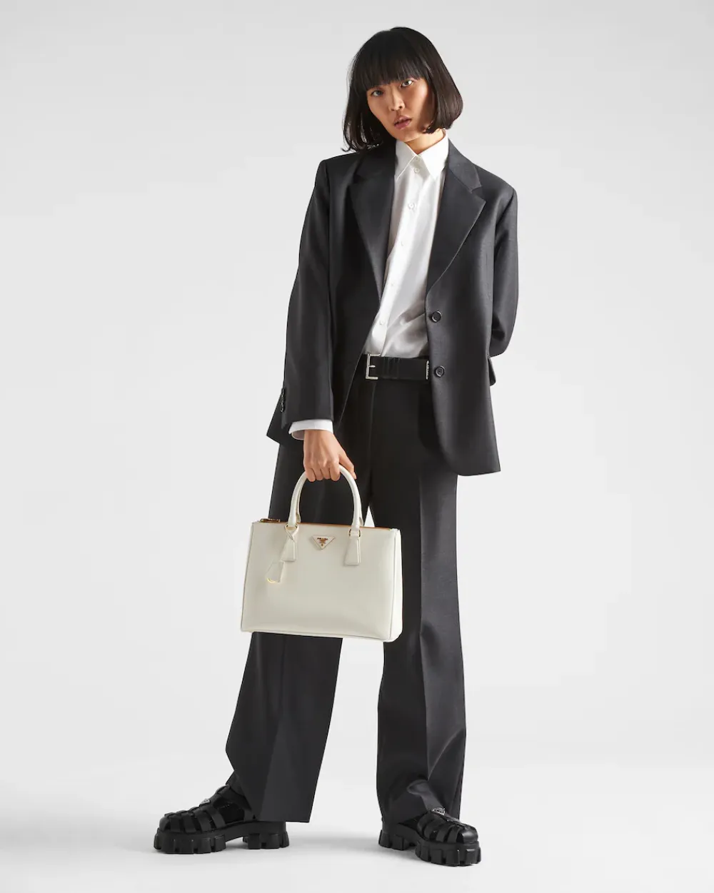 Mujer Prada BOLSOS CON ASA SUPERIOR|BOLSOS CON ASA SUPERIOR^Bolso Grande Galleria De Piel Saffiano