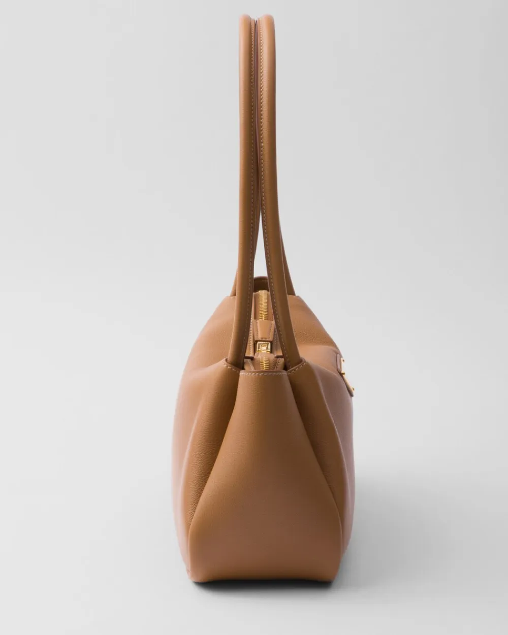 Mujer Prada BOLSOS CON ASA SUPERIOR|BOLSOS CON ASA SUPERIOR^Bolso Mediano De Piel