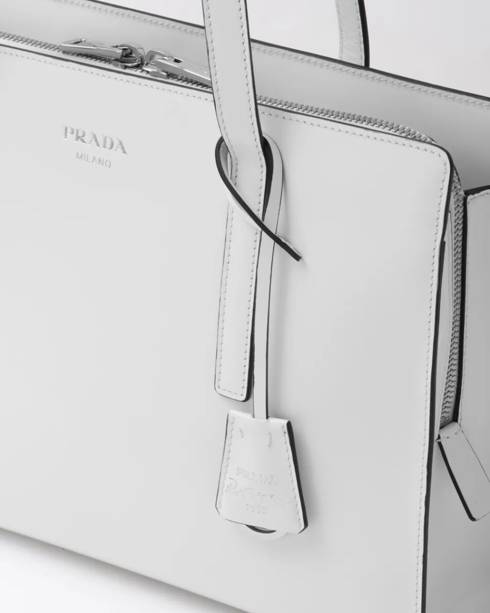 Mujer Prada BOLSOS CON ASA SUPERIOR|BOLSOS CON ASA SUPERIOR^Bolso Mediano En Piel Cepillada Re-edition 1995