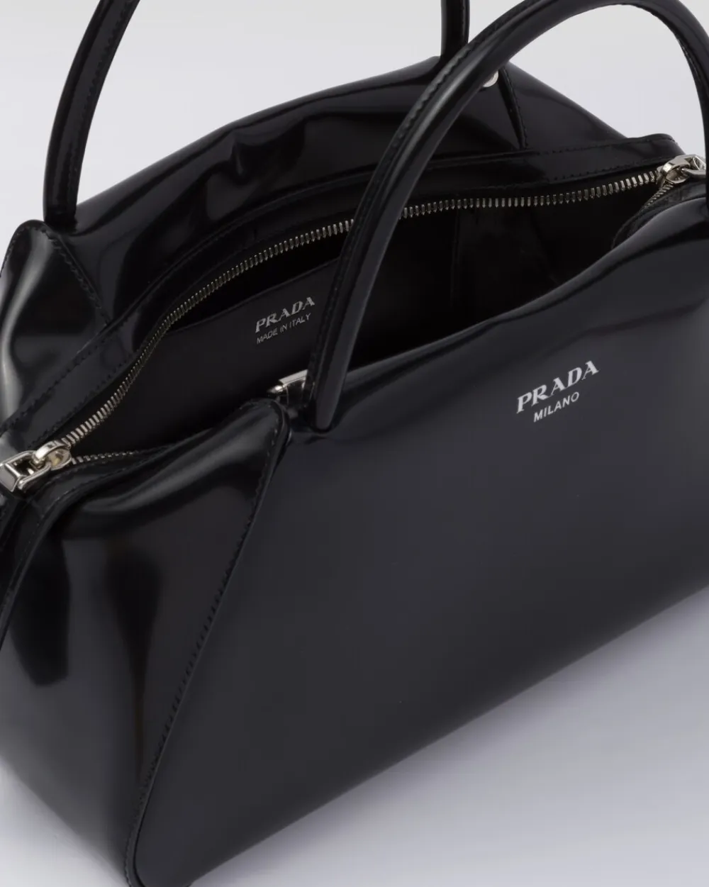 Mujer Prada BOLSOS CON ASA SUPERIOR|BOLSOS CON ASA SUPERIOR^Bolso Mediano Supernova Piel Cepillada