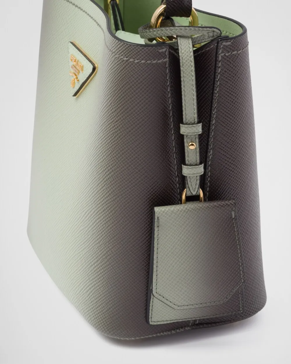 Mujer Prada BOLSOS CON ASA SUPERIOR|BOLSOS CON ASA SUPERIOR^Bolso Pequeño De Piel Saffiano Panier