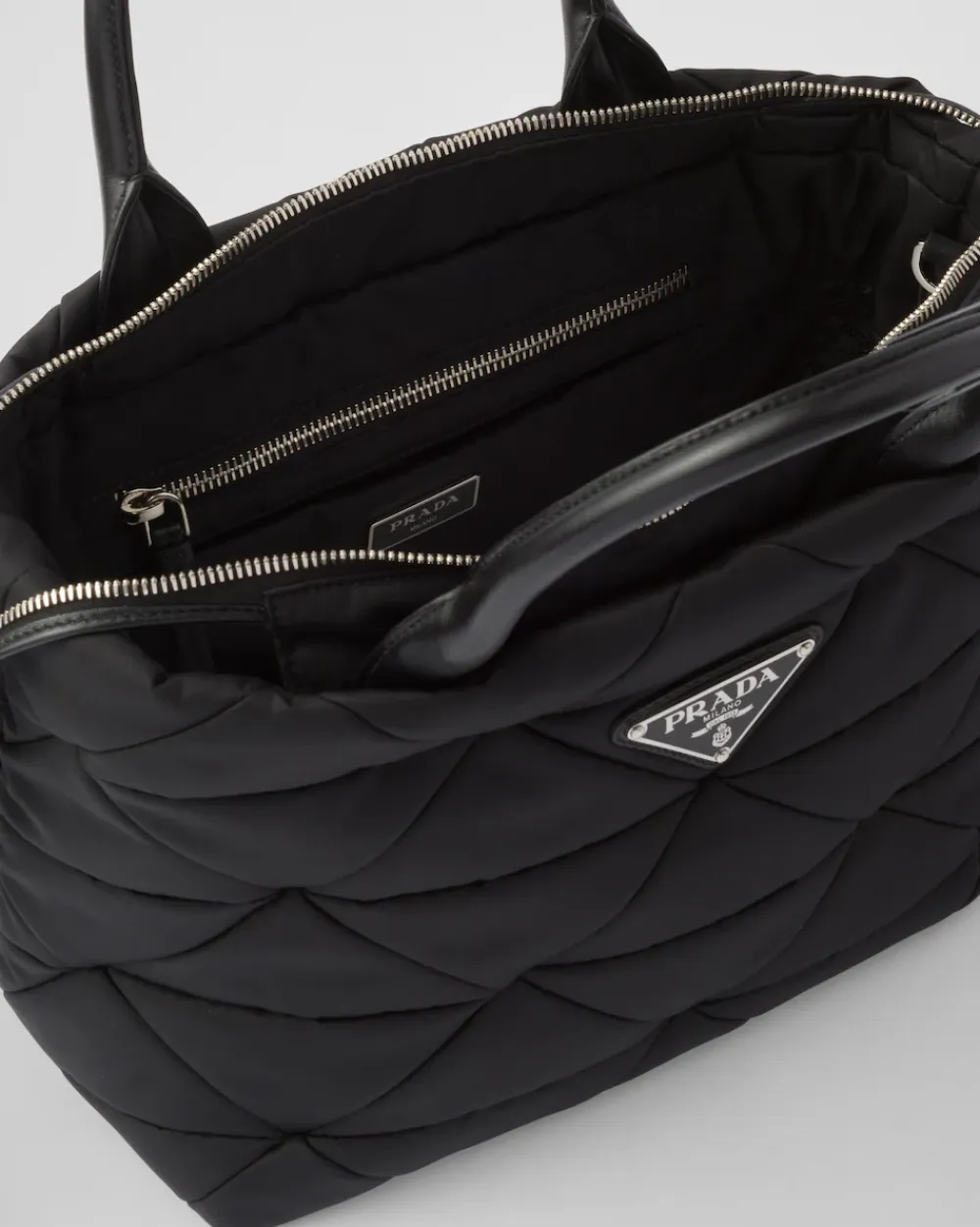 Mujer Prada COLECCIÓN FEMENINA|BOLSOS GRANDES^Bolso Tote De Re-nylon Acolchado Pequeño