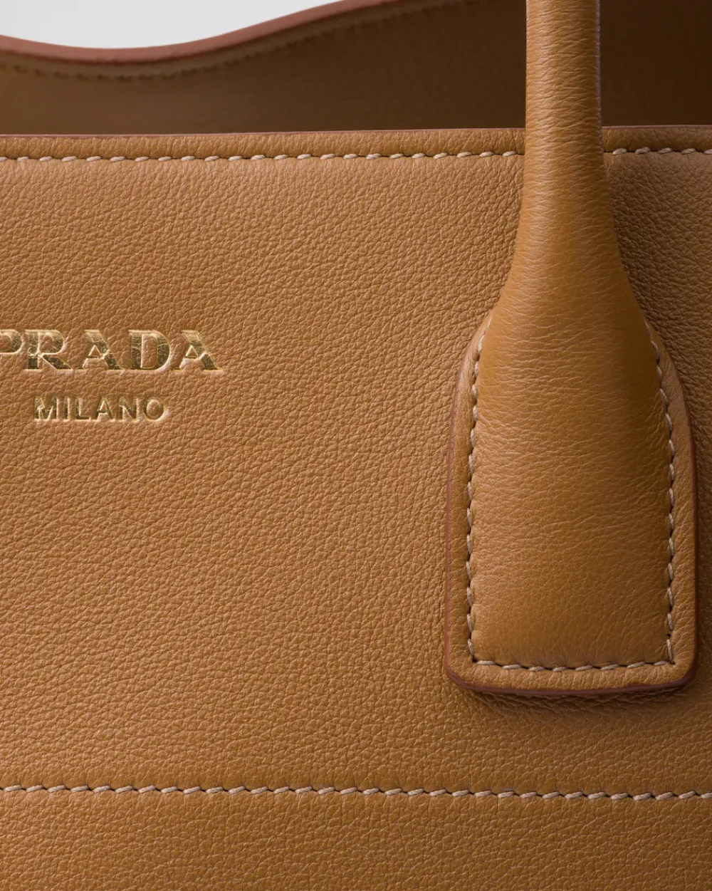 Mujer Prada BOLSOS GRANDES|BOLSOS GRANDES^Bolso Tote Grande De Piel Con Hebillas
