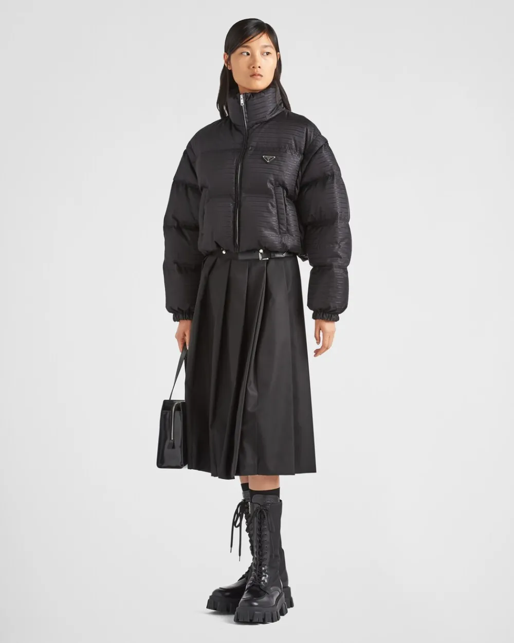 Mujer Prada COLECCIÓN FEMENINA|ROPA DE ABRIGO^Chaqueta Corta Con Capucha De Plumón Y Re-nylon