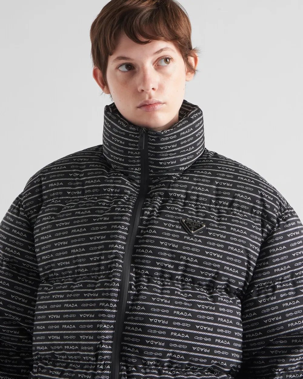 Mujer Prada COLECCIÓN FEMENINA|ROPA DE ABRIGO^Chaqueta De Plumón En Re-nylon