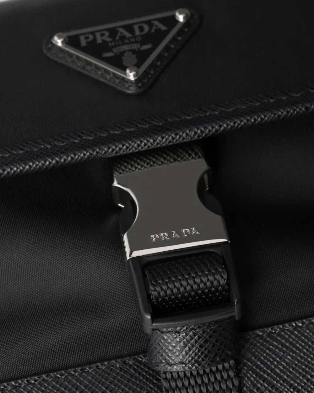 Mujer/Hombre Prada ACCESORIOS TECNOLÓGICOS Y LLAVEROS|ACCESORIOS TECNOLÓGICOS Y LLAVEROS^Funda Para Smartphone De Re-nylon Y Piel Saffiano