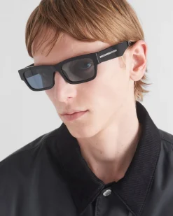 Hombre Prada GAFAS DE SOL^Gafas De Sol Con Una Icónica Placa De Metal