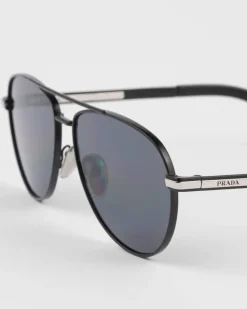 Hombre Prada GAFAS DE SOL^Gafas De Sol Con Una Icónica Placa De Metal
