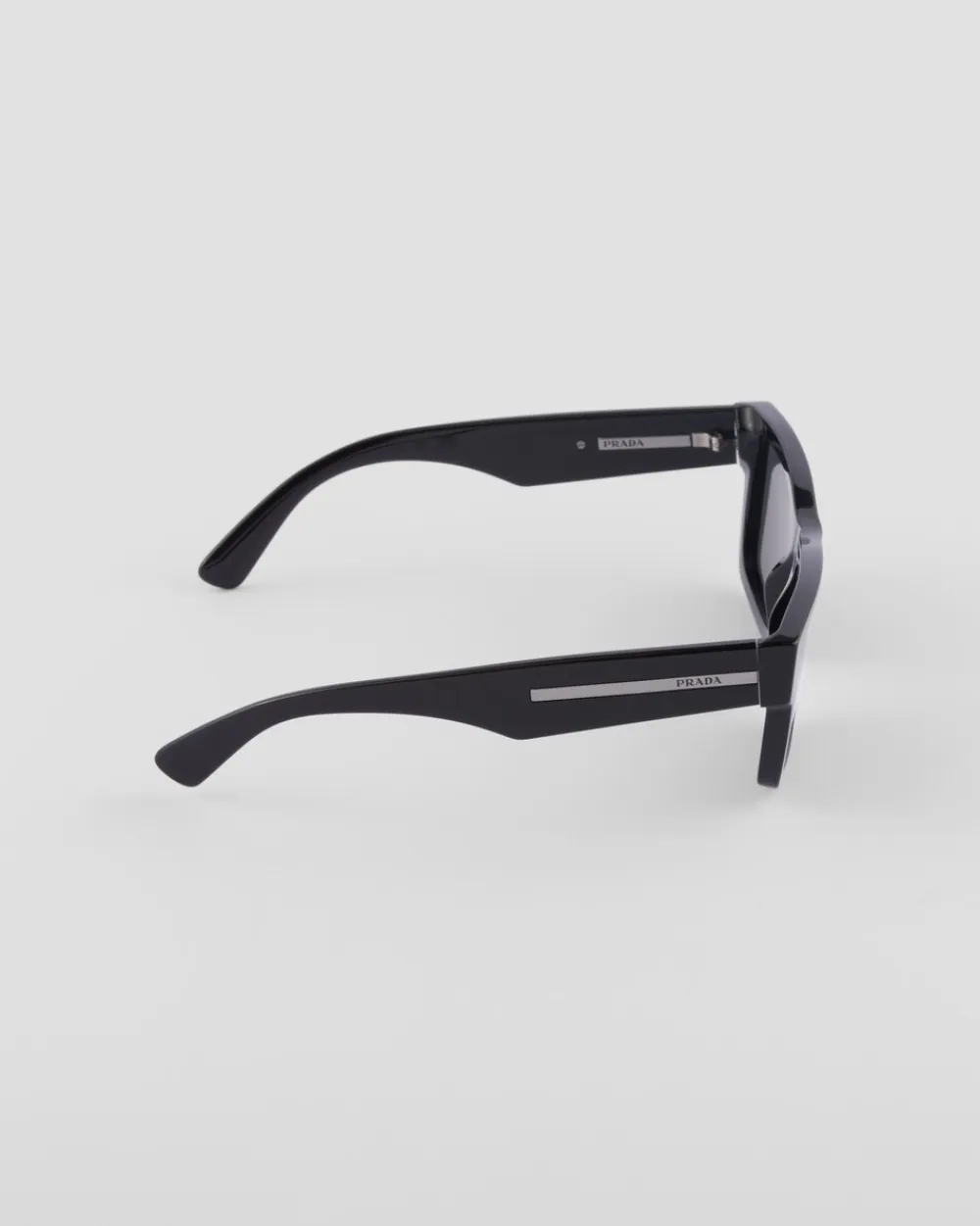 Hombre Prada GAFAS DE SOL^Gafas De Sol Con Una Icónica Placa De Metal