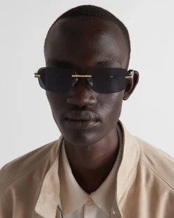 Hombre Prada GAFAS DE SOL^Gafas De Sol Con Una Icónica Placa De Metal