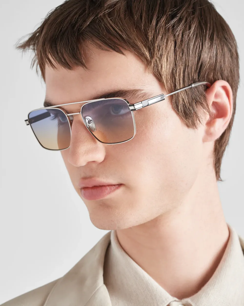 Hombre Prada GAFAS DE SOL^Gafas De Sol Con Una Icónica Placa De Metal