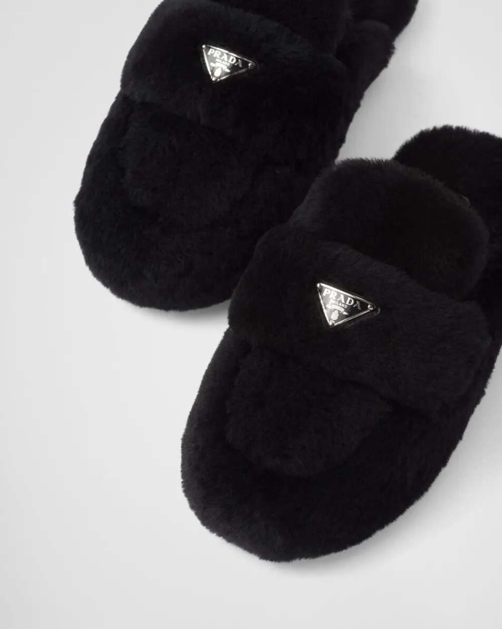 Mujer Prada PANTUFLAS Y CHINELAS^Mules De Borreguillo