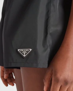 Mujer Prada COLECCIÓN FEMENINA|PANTALONES LARGOS Y CORTOS^Pantalones Cortos De Re-nylon