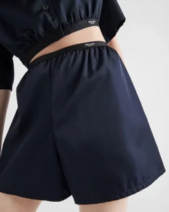 Mujer Prada COLECCIÓN FEMENINA|PANTALONES LARGOS Y CORTOS^Pantalones Cortos De Re-nylon