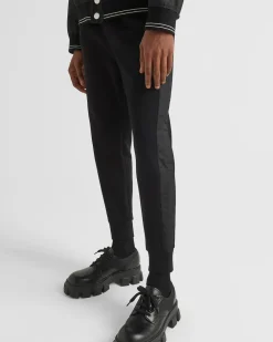 Hombre Prada ROPA DEPORTIVA Y SUDADERAS^Pantalones De Deporte, Detalles De Re-nylon