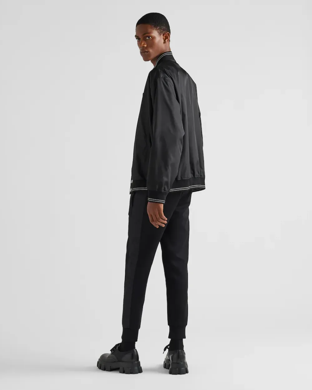 Hombre Prada ROPA DEPORTIVA Y SUDADERAS^Pantalones De Deporte, Detalles De Re-nylon