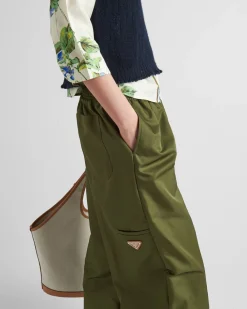 Mujer Prada COLECCIÓN FEMENINA|PANTALONES LARGOS Y CORTOS^Pantalones De Re-nylon