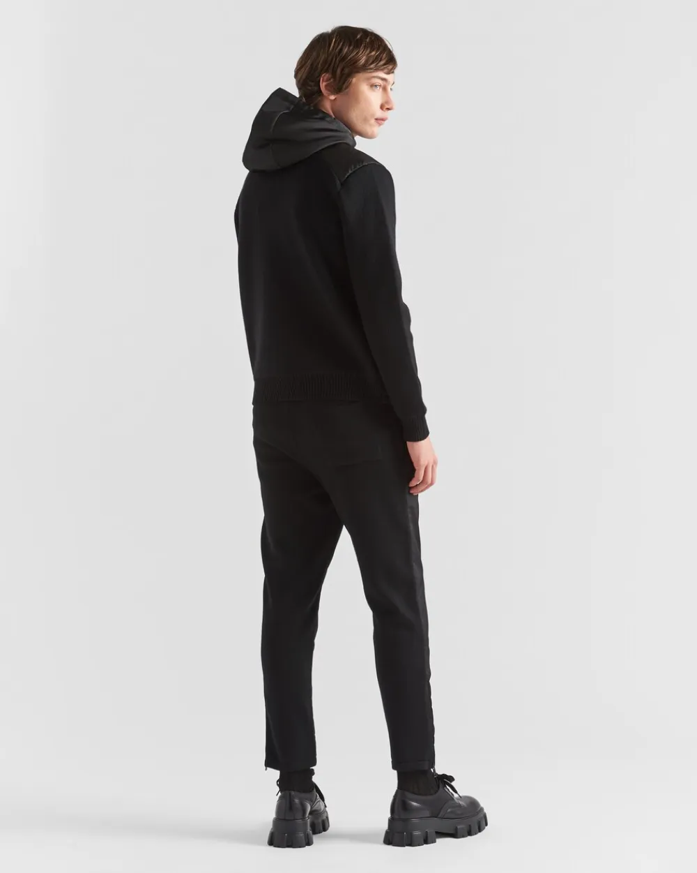 Hombre Prada TEJIDOS DE PUNTO^Pantalones En Lana Y Gabardina De Re-nylon