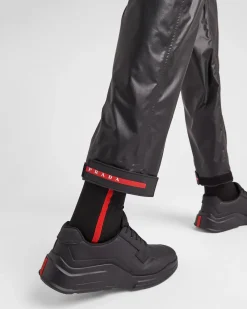 Hombre Prada ROPA^Pantalones Técnicos De Re-nylon Ligero