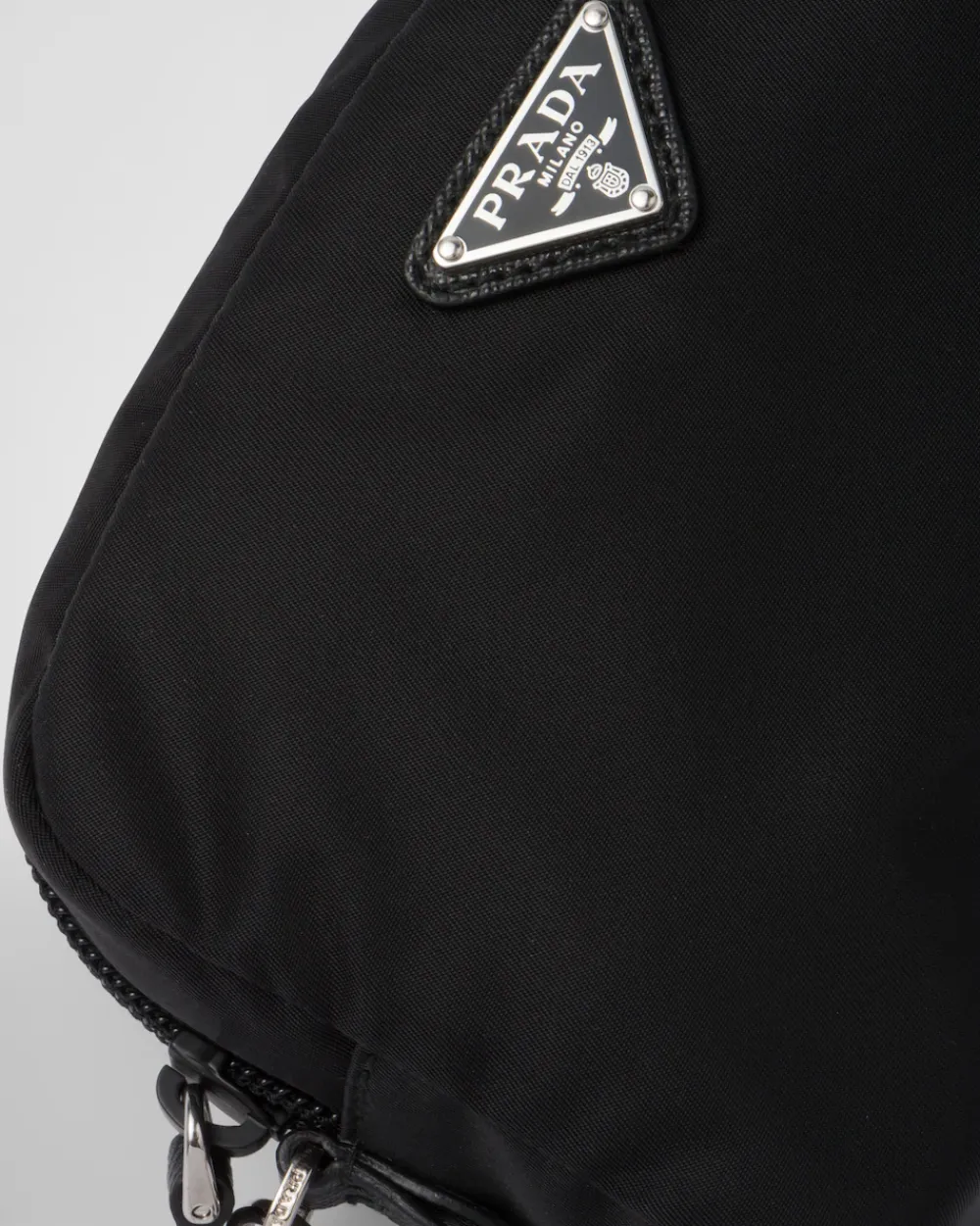 Mujer Prada BROCHAS Y ACCESORIOS|COLECCIÓN FEMENINA^Pouch De Re-nylon