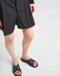 Hombre Prada SANDALIAS^Sandalias Planas Cruzadas De Piel