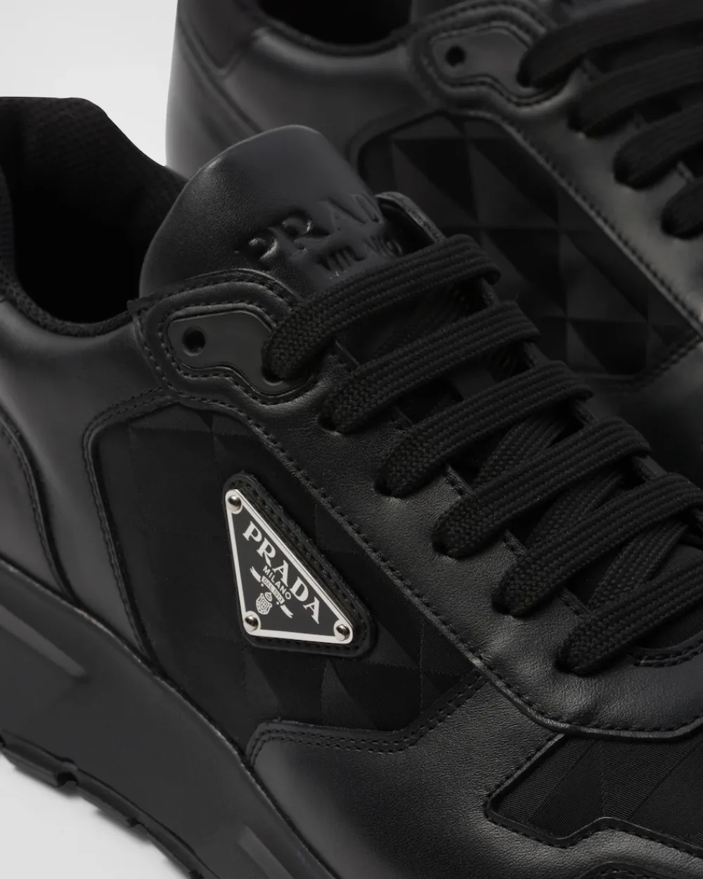 Hombre Prada ZAPATILLAS DEPORTIVAS^Zapatillas De Caña Alta En Piel Y Re-nylon