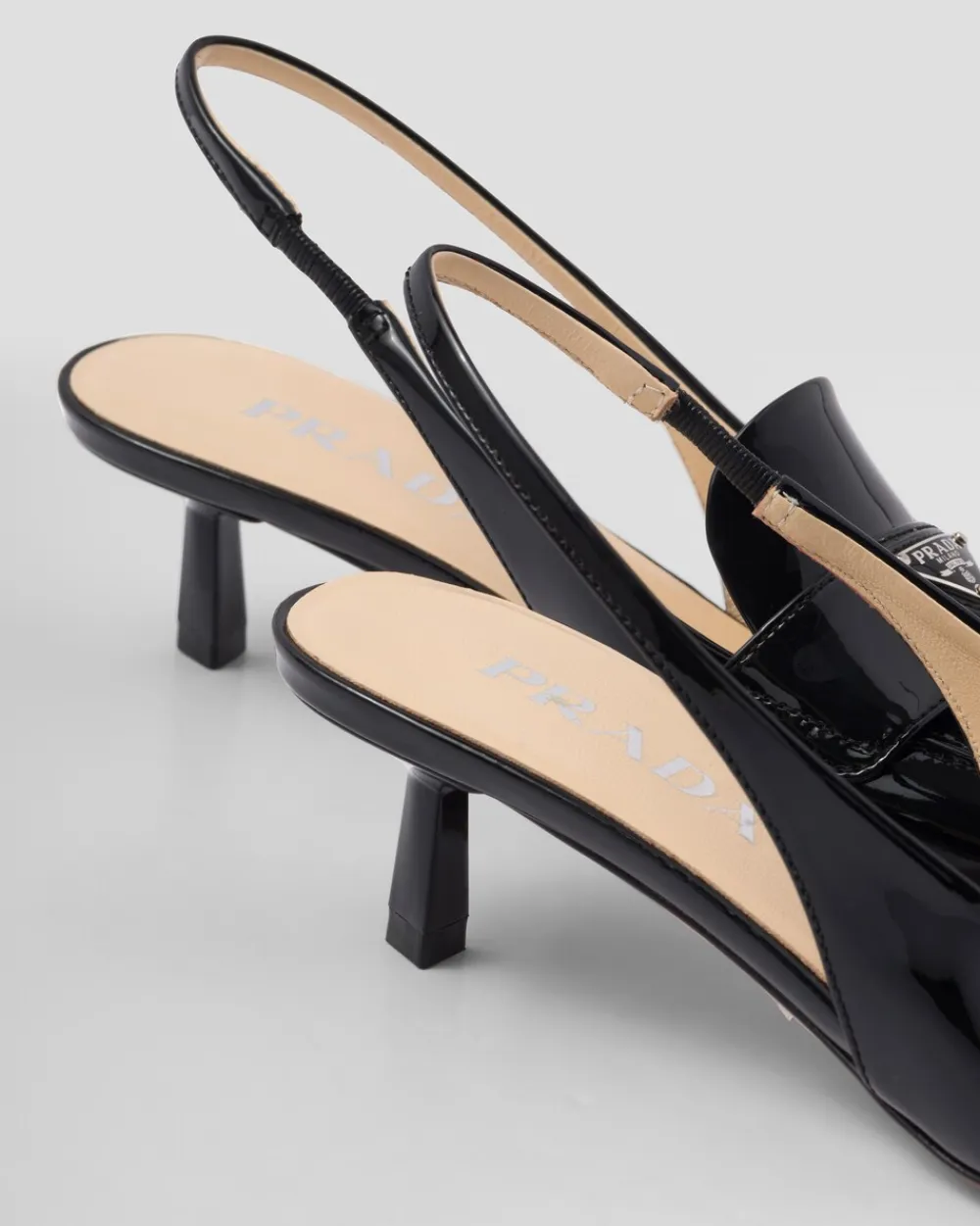 Mujer Prada ZAPATOS DE SALÓN Y BAILARINAS^Zapatos De Salón Destalonados De Charol