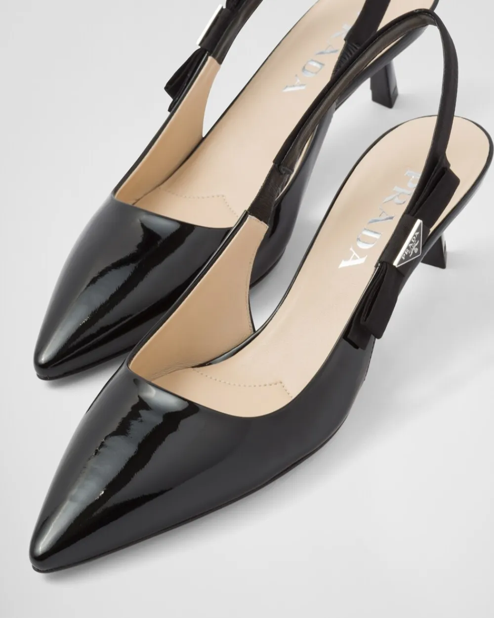 Mujer Prada ZAPATOS DE SALÓN Y BAILARINAS^Zapatos De Salón Destalonados De Charol