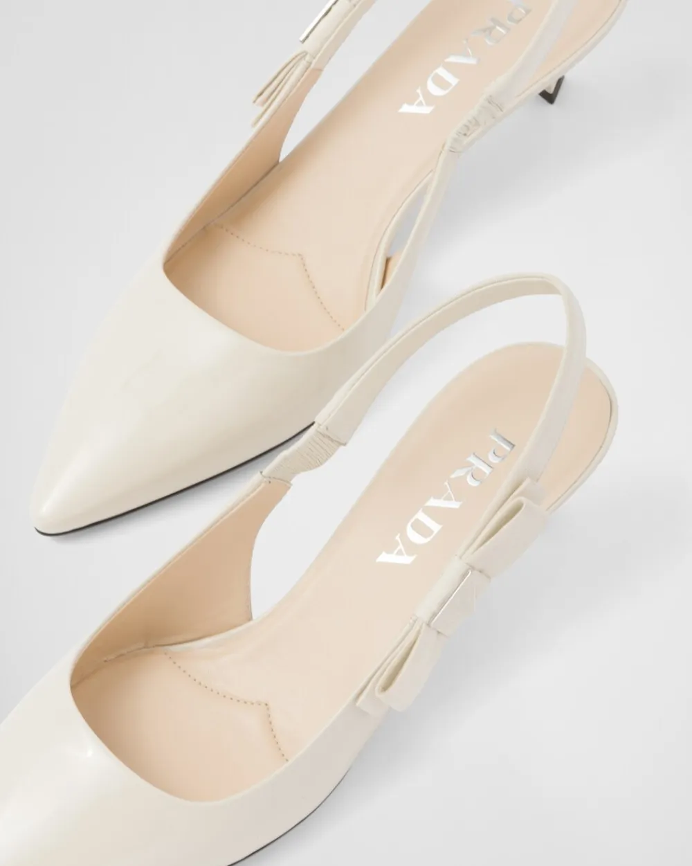 Mujer Prada ZAPATOS DE SALÓN Y BAILARINAS^Zapatos De Salón Destalonados De Charol