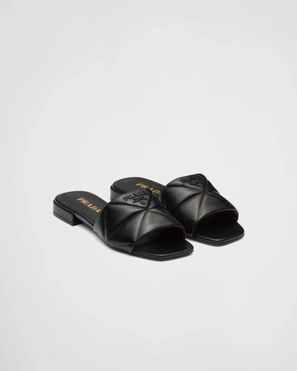 Mujer Prada PANTUFLAS Y CHINELAS^Zuecos En Napa Acolchada