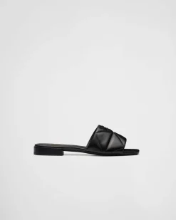 Mujer Prada PANTUFLAS Y CHINELAS^Zuecos En Napa Acolchada
