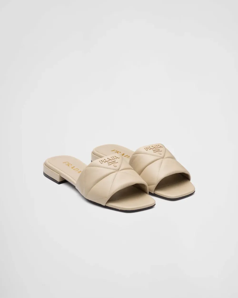 Mujer Prada PANTUFLAS Y CHINELAS^Zuecos En Napa Acolchada